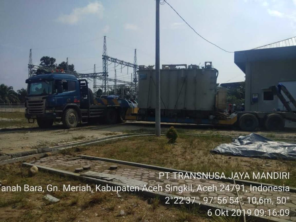 Pemindahan Trafo dan Jacking On Pondasi di Aceh Singkil 03